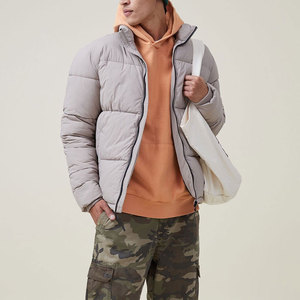 Pakistan Manufacturer High Quality Canvas Customizable Front Logo <b>Men</b> Puffer <b>Jacket</b> Plus Size Fashionable Custom Team - Product Image 4
