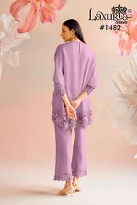 เสื้อสำเร็จรูปสำหรับผู้หญิงพื้นด้านล่างสวมใส่สบาย - Product Image 4