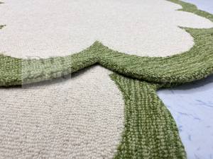 Alfombra personalizada de lujo moderna para el piso del hogar, sala de estar, espacio de oración, 100% lana de Nueva Zelanda, diseño de textura verde con mechones a mano - Product Image 5