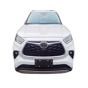 SUV 4x4 Blanco Impecable con Volante a la Izquierda y Derecha - Product Image 1