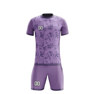 Maillot de football violet pour homme, manches courtes, impression sublimée, évacuation de l'humidité, coupe athlétique, toutes saisons 2027, nom d'équipe personnalisé - Product Image 1