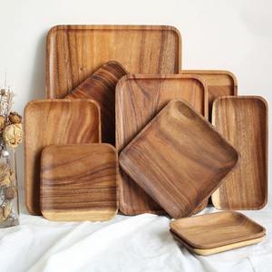 Ensemble d'assiettes de service en bois triangulaire plats en bois d'acacia naturel pour divers repas servant - Product Image 4
