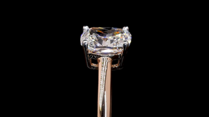 แหวนเพชรทรงคุชชั่นคัทแบบมินิมอลสุดหรู  เพชรเลี้ยงในห้องปฏิบัติการ  ทองคำแท้ 18K ชุบโรเดียม  รับรองโดย IGI สำหรับผู้หญิง |   ข้อเสนอขอแต่งงาน - Product Image 5