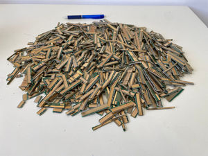 CPU usagés avec des doigts plaqués or taillés, à vendre - Product Image 2