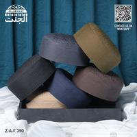 Gorro de Oración para Hombre ZAF 350 de la Mejor Calidad, Tela Transpirable, Gorro Musulmán Kufi Bordado, Forro Interior de Felpa