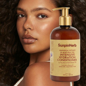 ครีมนวดผมสูตรบำรุงล้ำลึกสำหรับผมแห้งเสีย ด้วยน้ำผึ้งมานูก้าและเชียบัตเตอร์ ช่วยให้ผมเรียบลื่นและแข็งแรง - Product Image 1