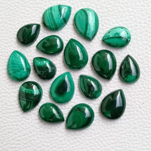 Cabochon de malachite poire 18x13 MM de taille et de forme calibrées 13x18mm pour la fabrication de bagues et de conceptions personnalisées. - Product Image 3