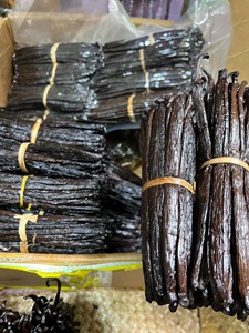 Dried <b>Vanilla</b> <b>Beans</b> 16-18cm Bourbon Planifolia Sun-Dried Pesticide Free Sav Region Premium Quality 1kg Frenchy Les Saveurs - Product Image 5