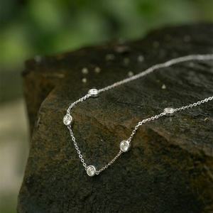 Collier avec pendentif en moissanite de 0,5 ct 5 mm, serti en bélière, plaqué or 18 carats, en argent sterling 925, bijoux décontractés pour tous les jours, pour femmes - Product Image 4