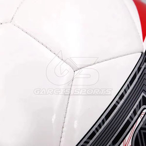 Balón de fútbol de tamaño oficial 5 diseñado para clubes profesionales, escuelas y partidos de fútbol regulares - Product Image 6
