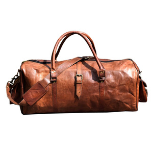 Vente en gros de sacs de sport de luxe en cuir véritable pour hommes Fashion Weekender Duffel Gym Sport Voyage & Outdoor Bagages pour un usage quotidien - Product Image 5