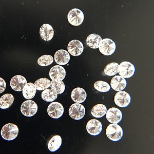 เพชรทรงกลมเจียระไน4.20มม.-4.60มม. สำหรับการทำเครื่องประดับ VVS-VS ห้องปฏิบัติการ cvd/hpht สร้างสารสังเคราะห์สีขาวสำหรับการทำเครื่องประดับอย่างละเอียด - Product Image 4