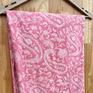 Tissu traditionnel indien naturel fait à la main en coton imprimé de blocs de main floraux en coton 100% coton - Product Image 1