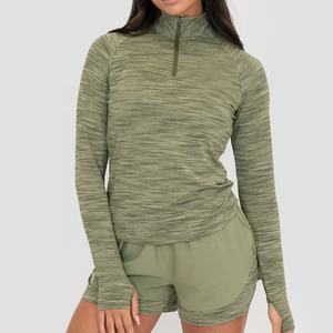 Veste d'entraînement à manches longues pour femmes veste de yoga zippée légère recadrée athlétique coupe ajustée hauts avec trous pour les pouces - Product Image 3
