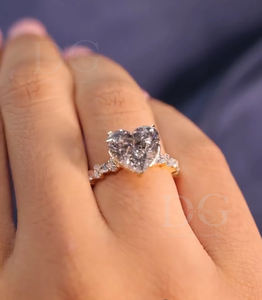 Style ethnique 1.0 2.0 CT en forme de coeur Moissanite bague en diamant cinq pierres fiançailles mariage anniversaire cadeau proposer sa bague - Product Image 5