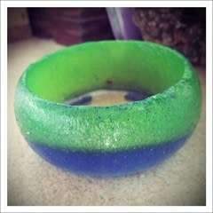 Léger Multicolore Exagéré Éblouissant Carré Acrylique Bracelet Large Irrégulier Résine Bijoux Bracelet Accessoire De Mode - Product Image 2