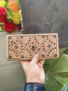 Motif occidental usiné à la main sculpture en cuir hommes Long portefeuille Offre Spéciale mode élégant porte-monnaie cadeau pour lui - Product Image 2