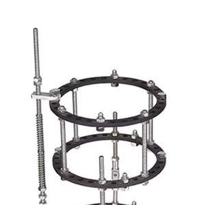 Fijador externo manual de acero para instrumentos quirúrgicos ortopédicos de alargamiento óseo de Pakistán - Product Image 4