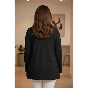 T-shirt à manches longues col rond grande taille avec fentes latérales noir - Product Image 6