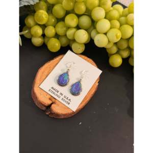 Boucles d'oreilles pendantes en opale Navajo et argent sterling, forme goutte d'eau, plaquées or avec diamant et perle, pour mariages et fêtes - Product Image 4