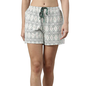Short de yoga de style haut de gamme pour femmes du meilleur fabricant, respirant et teint en plaine, vente supérieure avec logo personnalisé à bas prix - Product Image 1