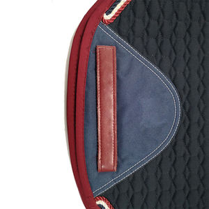 Sudadero Acolchado Profesional para Montar a Caballo con Cordón de Cuero |   Alfombrilla de Salto Ecuestre GP de Alta Calidad - Product Image 5