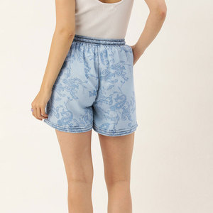 Shorts en jean à ourlet effiloché pour femme, coupe décontractée, shorts en jean surdimensionnés pour femme, coupe ample, pour l'été - Product Image 4