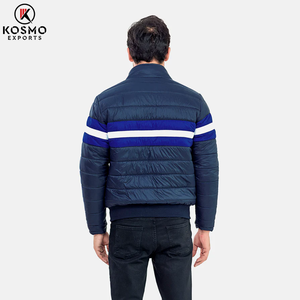 เสื้อแจ็คเก็ตพัฟเฟอร์ผู้ชายคุณภาพสูงสำหรับฤดูหนาว สไตล์ลำลอง อุ่นสบาย มีฮู้ด ติดกระดุมและซิปด้านหน้า พร้อมโลโก้ กันน้ำ ระบายอากาศได้ดี แบบสองด้าน ผ้าวอร์สเต็ด - Product Image 2