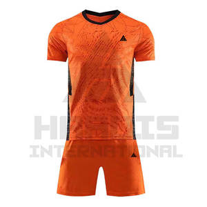 Prix bon marché d'usine uniforme de football dernière conception uniforme de football de bonne qualité uniforme de football pour hommes - Product Image 6