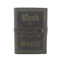 Libro en relieve de hechizos diario de cuero hecho a mano Tapa dura Grimoire Spell Pagan Ritual Correa bloqueo personalizado grabado gótico regalo