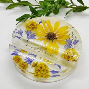 Support de téléphone portable créatif en résine époxy, durable, fait à la main, support de bureau décoratif pour smartphone, pour la maison, le bureau, le mariage - Product Image 1