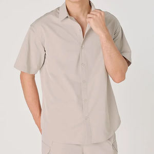 Nuevo diseño de moda cortavientos para hombre, chaqueta abotonada, conjunto de pantalones cortos de dos piezas, pantalones cortos cortavientos de nailon con logotipo personalizado con bolsillos - Product Image 6