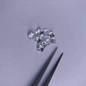 อัญมณีกึ่งมีค่าเจียระไนทรงกลมพลอยเทียมสีขาวธรรมชาติขนาด5มม. ผู้ผลิตในราคาโรงงานจาก2025อินเดีย - Product Image 2