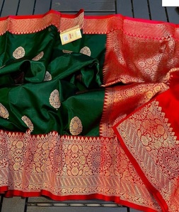 Phụ Nữ Hợp Thời Trang Mặc Banarasi Lụa Saree Với Phong Phú Pallu Mô Hình Nặng Kanjipuram Lụa Saree Với Áo Mảnh Đám Cưới Mặc Saree - Product Image 1
