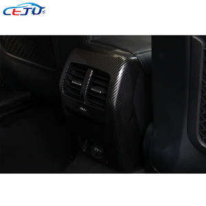 ABS Carbon Look Car Interior Kit Arrière USB Climatisation Sortie Vent Panel Cover Cap Shell pour <span class=keywords><strong>Ford</strong></span> <span class=keywords><strong>Focus</strong></span> <span class=keywords><strong>ST</strong></span> Line X MK4 2019-2021 - Product Image 3