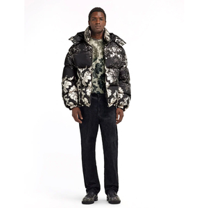 Veste matelassée à sublimation imprimée pour hommes, logo personnalisé, fournisseur OEM, produit best-seller, vestes matelassées respirantes pour l'hiver - Product Image 5