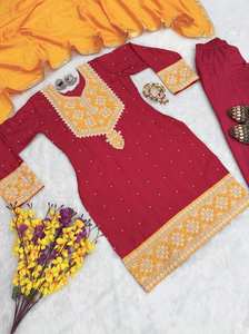 Hermoso Top Con Bordado trabajo Patiyal pent nd Duppata Por Mayorista Fabzone - Product Image 4