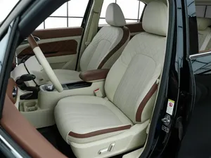 NEAT 2023,03, Low Mileage Automatic Transmission <b>Panoramic</b> Sunroof LED lights LED Daytime - Product Image 5