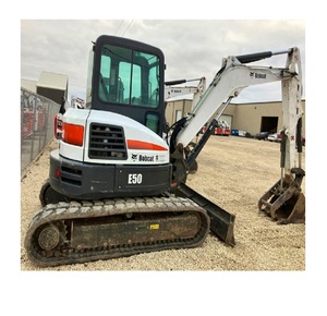 Compre un Bobcat E50 a un precio asequible, una máquina confiable diseñada para excavaciones, apertura de zanjas, carga y operaciones en sitios de construcción. - Product Image 4