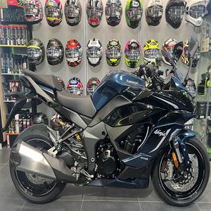 Nouvelle moto sportive BE 2026 1100SX SE ABS - Product Image 1