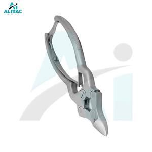 Pince à pédicure professionnelle ALMAC pour ongles épais avec lames tranchantes en acier inoxydable et poignée ergonomique pour une coupe facile - Product Image 5