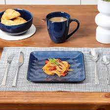 Plato de Cerámica Moderno para Servir Comida con Estilo, Plato de Cerámica Premium para Uso Diario en la Cocina, Hecho a Mano - Product Image 3