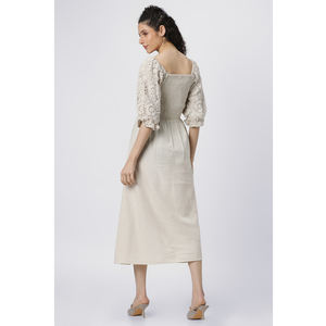 Personnalisé Nouvelle Marque Robe Décontractée pour Femmes avec Manches en Crochet Simple Confortable OEM ODM Fabrication en Gros - Product Image 3