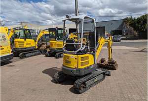 Nouvelle mini-pelle Wacker Neuson ET18 avec moteurs Cummins Yanmar Volvo, vannes hydrauliques Hydac, vérins hydrauliques Hawe – Essentiel - Product Image 4