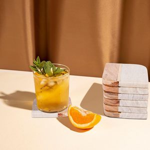 Nouveaux sous-verres carrés en bois élégants et artisanaux, avec incrustation de marbre bicolore, épaisseur 10 mm, personnalisables, tapis sophistiqués - Product Image 6