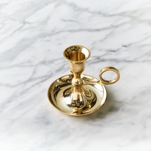 Bougeoir élégant en laiton fait à la main Accent décoratif pour l'éclairage festif et le but de cadeaux - Product Image 1