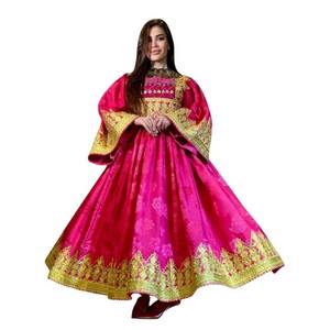 Vestido tribal afgano de cuello alto, manga acampanada, diseño hecho a mano, apliques bordados táctiles tradicionales, decoraciones plisadas naturales - Product Image 1