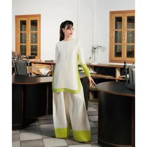 Ensemble shalwar kameez tendance en satin 2 pièces avec décoration boutonnée pour filles - Product Image 6