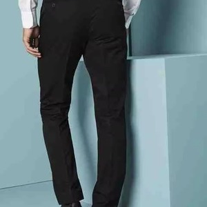 Pantalon de directeur d'entreprise moderne Slim-Fit de style bureau Méthode de tissage non tissé en toile légère - Product Image 4