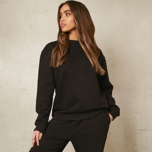 Qualité supérieure 300 GSM Fleece Femmes Noir Couleur Blank Crewneck Sweat Avec Logo Personnalisé Et Design - Product Image 3